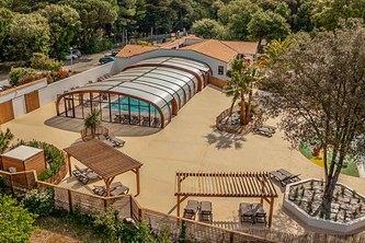 Piscine chauffée à 28°C — Camping de l'Île Blanche