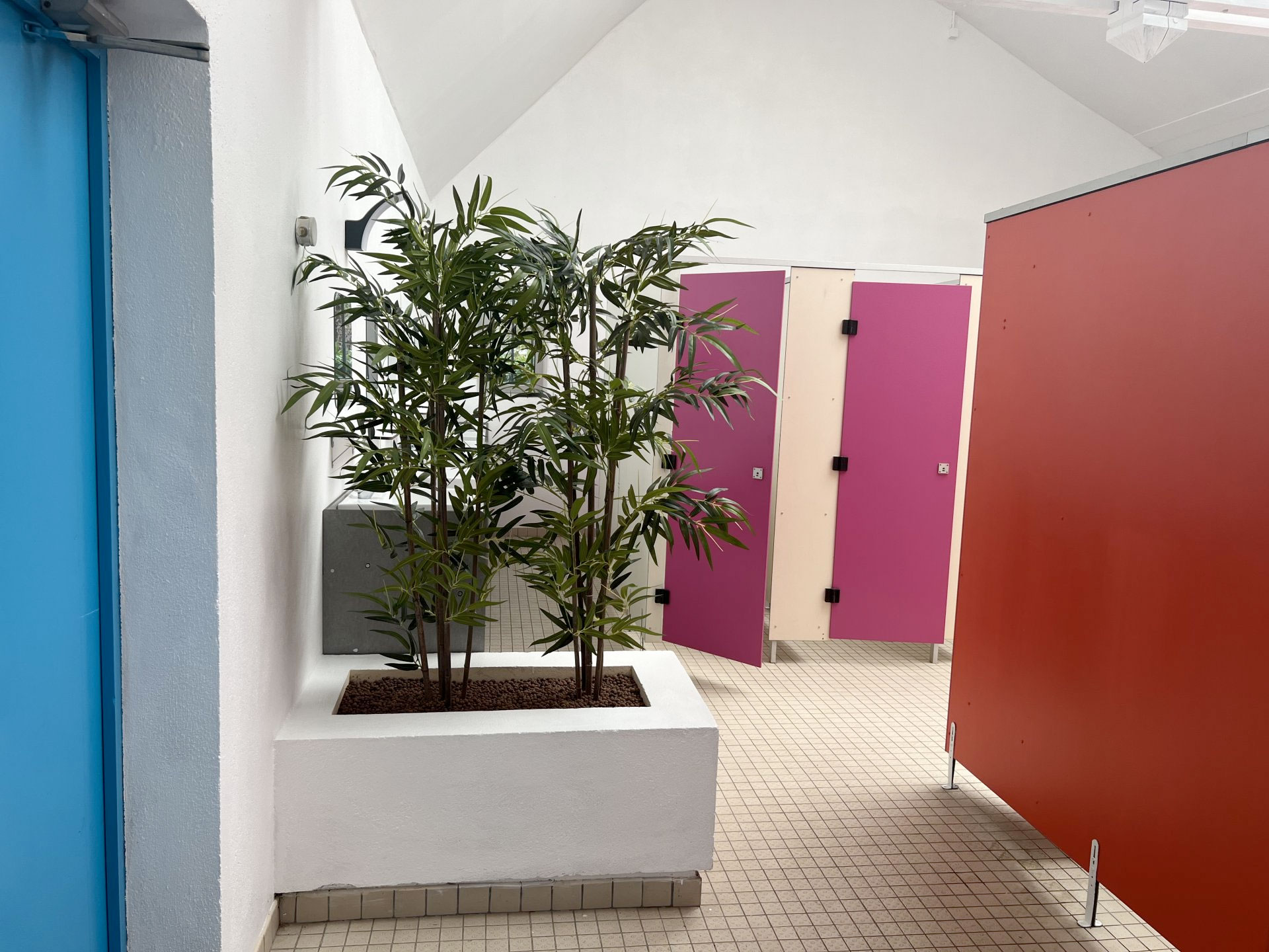 Bloc sanitaire Camping La Rivière Dorée
