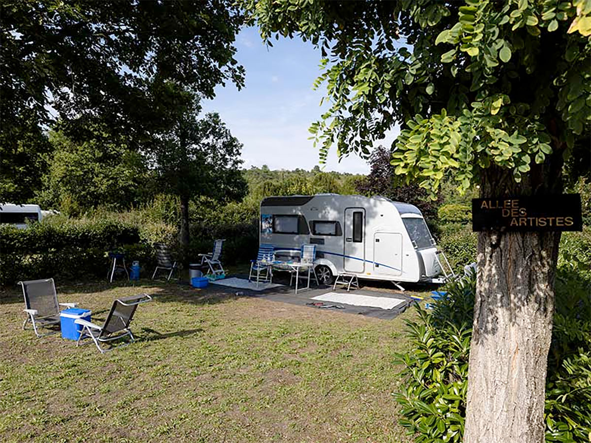 Emplacement de camping près Fontainebleau